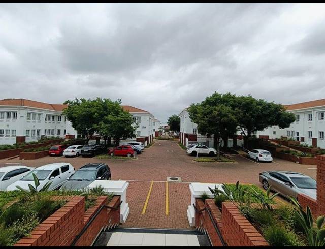 BUSINESS PROPERTY TO RENT IN BRYANSTON